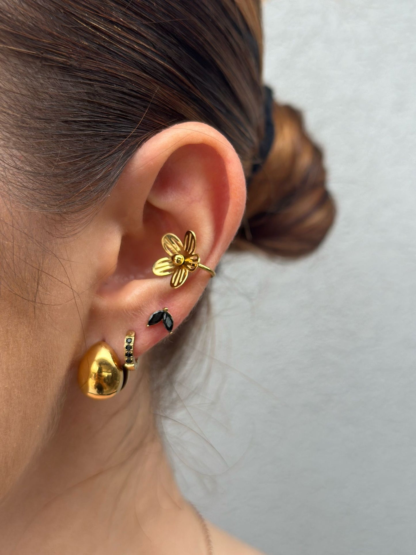 Flower Earcuff